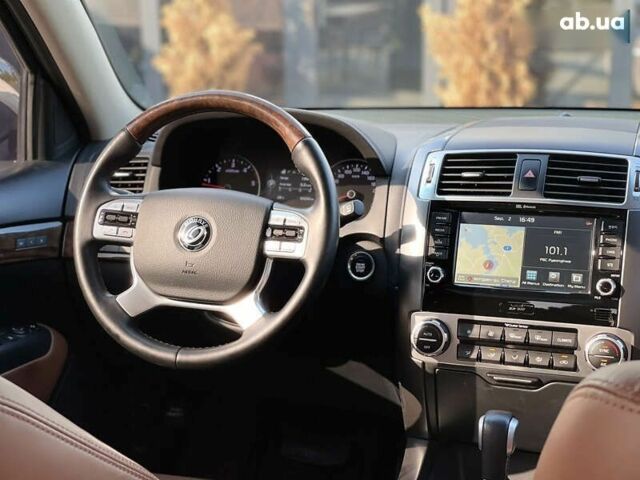 Киа Мохаве, объемом двигателя 3 л и пробегом 83 тыс. км за 19999 $, фото 14 на Automoto.ua