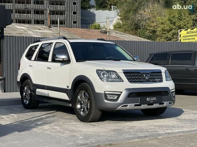 Киа Мохаве, объемом двигателя 3 л и пробегом 83 тыс. км за 24000 $, фото 2 на Automoto.ua