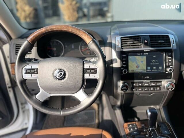 Киа Мохаве, объемом двигателя 3 л и пробегом 83 тыс. км за 24000 $, фото 12 на Automoto.ua