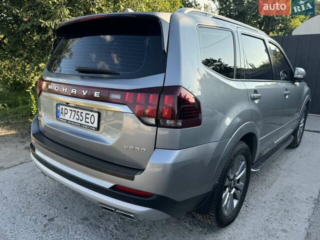 Киа Мохаве, объемом двигателя 2.96 л и пробегом 195 тыс. км за 37000 $, фото 4 на Automoto.ua