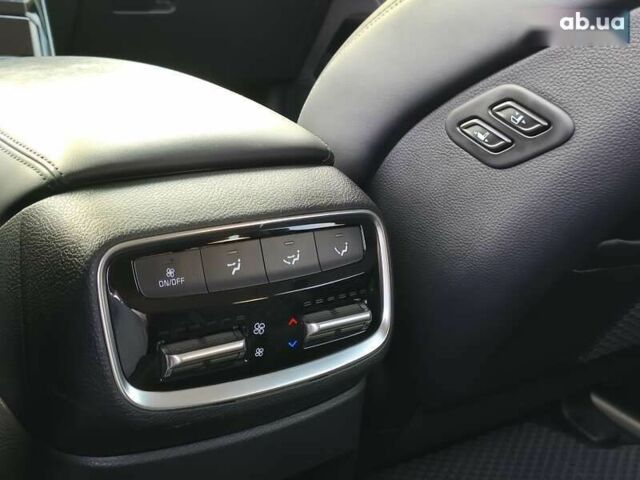 Киа Мохаве, объемом двигателя 3 л и пробегом 57 тыс. км за 39900 $, фото 24 на Automoto.ua