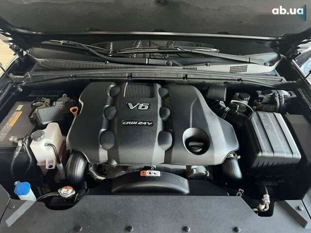Киа Мохаве, объемом двигателя 3 л и пробегом 90 тыс. км за 51500 $, фото 10 на Automoto.ua
