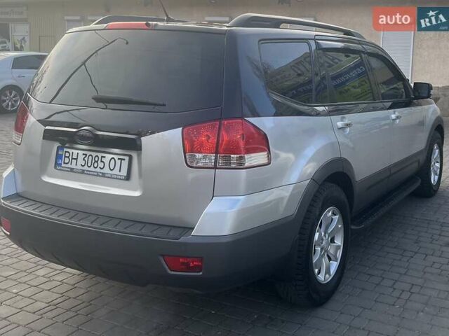 Серый Киа Мохаве, объемом двигателя 3.78 л и пробегом 118 тыс. км за 14000 $, фото 6 на Automoto.ua