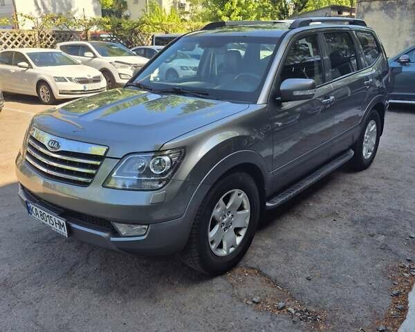 Сірий Кіа Мохаве, об'ємом двигуна 2.96 л та пробігом 211 тис. км за 12300 $, фото 1 на Automoto.ua