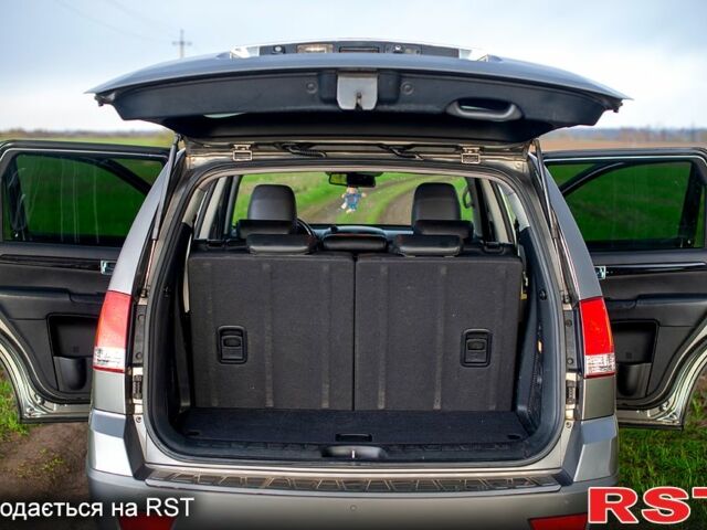 Серый Киа Мохаве, объемом двигателя 30 л и пробегом 182 тыс. км за 15200 $, фото 11 на Automoto.ua