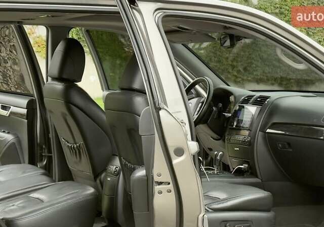 Кіа Мохаве 2012 у Дніпро (Дніпропетровську) на Automoto.ua Сірий Кіа Мохаве, об'ємом двигуна 3 л та пробігом 183 тис. км за 14000 $, фото 16 на Automoto.ua