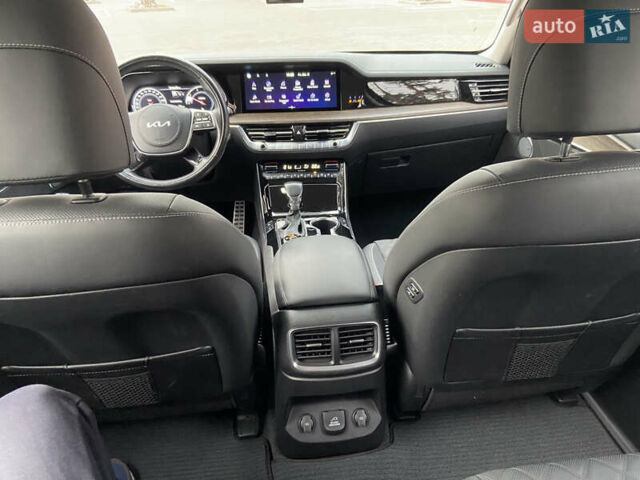 Серый Киа Мохаве, объемом двигателя 3 л и пробегом 66 тыс. км за 47300 $, фото 8 на Automoto.ua