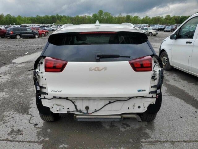 Белый Киа Niro, объемом двигателя 0 л и пробегом 29 тыс. км за 5500 $, фото 5 на Automoto.ua