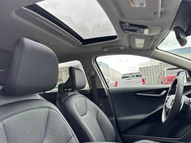 Белый Киа Niro, объемом двигателя 1.6 л и пробегом 1 тыс. км за 8800 $, фото 11 на Automoto.ua