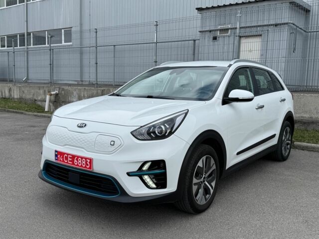 Білий Кіа Niro, об'ємом двигуна 0 л та пробігом 88 тис. км за 17900 $, фото 2 на Automoto.ua