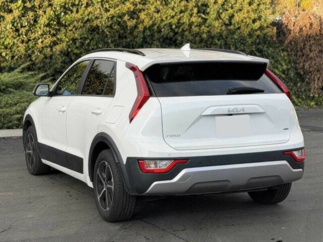 Білий Кіа Niro, об'ємом двигуна 1.6 л та пробігом 19 тис. км за 18300 $, фото 5 на Automoto.ua