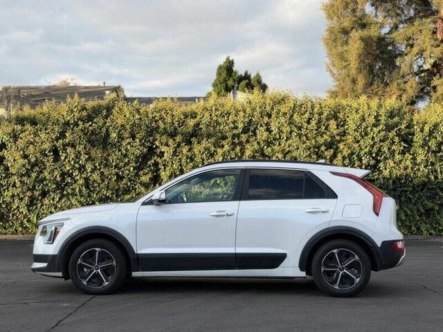Білий Кіа Niro, об'ємом двигуна 1.6 л та пробігом 19 тис. км за 18300 $, фото 4 на Automoto.ua