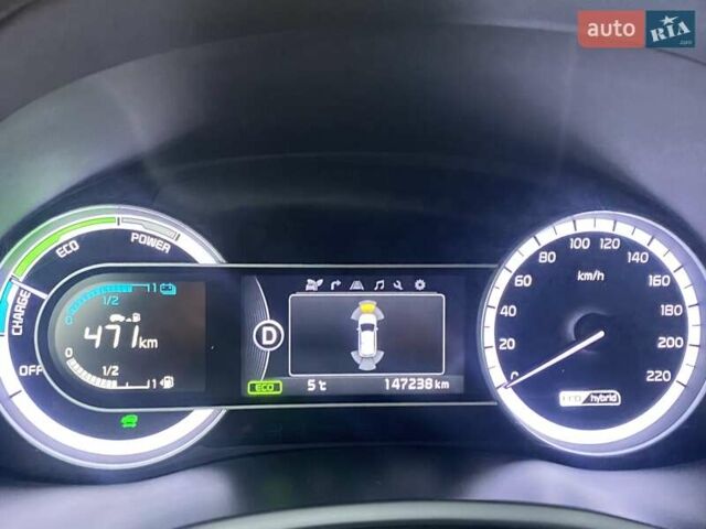 Білий Кіа Niro, об'ємом двигуна 1.58 л та пробігом 147 тис. км за 17400 $, фото 11 на Automoto.ua
