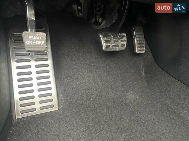 Білий Кіа Niro, об'ємом двигуна 1.58 л та пробігом 147 тис. км за 17400 $, фото 27 на Automoto.ua