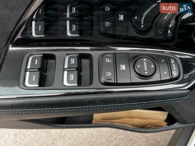 Білий Кіа Niro, об'ємом двигуна 0 л та пробігом 211 тис. км за 16400 $, фото 22 на Automoto.ua