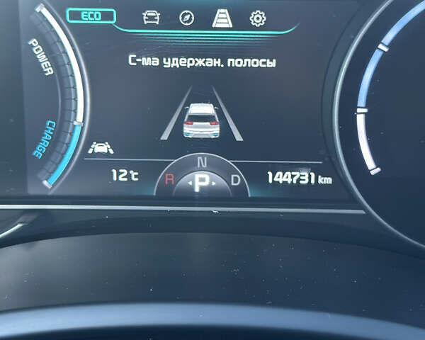 Білий Кіа Niro, об'ємом двигуна 0 л та пробігом 144 тис. км за 17300 $, фото 11 на Automoto.ua