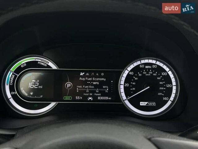 Білий Кіа Niro, об'ємом двигуна 1.58 л та пробігом 134 тис. км за 15999 $, фото 15 на Automoto.ua
