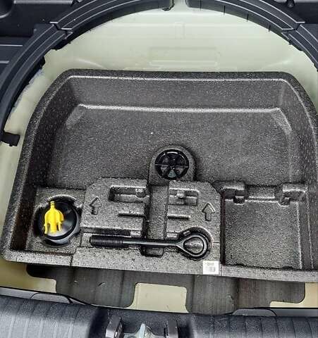 Білий Кіа Niro, об'ємом двигуна 1.58 л та пробігом 182 тис. км за 19200 $, фото 21 на Automoto.ua