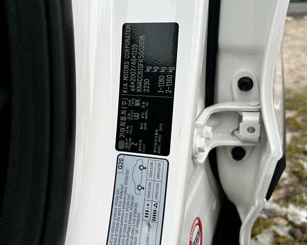 Белый Киа Niro, объемом двигателя 0 л и пробегом 137 тыс. км за 17999 $, фото 38 на Automoto.ua