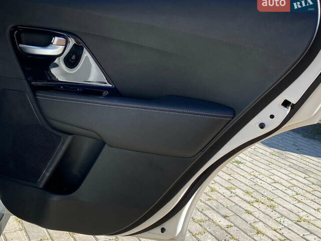 Белый Киа Niro, объемом двигателя 0 л и пробегом 70 тыс. км за 18850 $, фото 25 на Automoto.ua