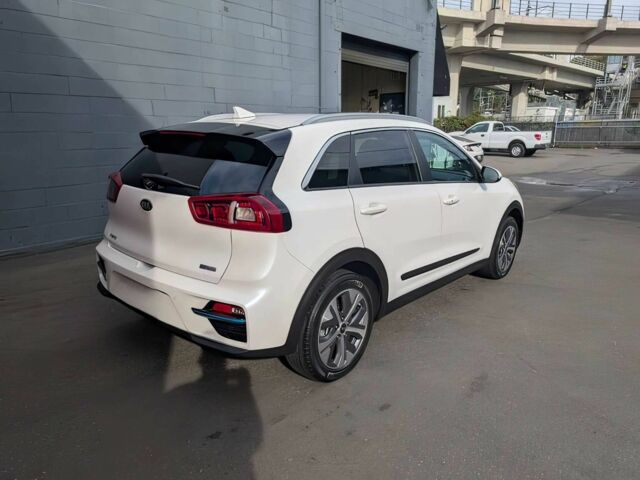 Белый Киа Niro, объемом двигателя 0 л и пробегом 39 тыс. км за 8700 $, фото 4 на Automoto.ua