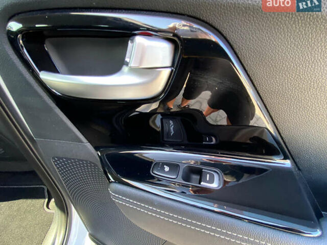 Белый Киа Niro, объемом двигателя 0 л и пробегом 70 тыс. км за 18850 $, фото 30 на Automoto.ua