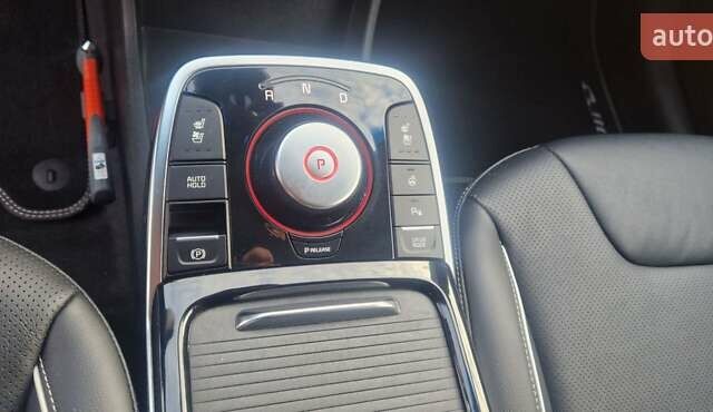 Киа Niro 2019 в Дубно на Automoto.ua Белый Киа Niro, объемом двигателя 0 л и пробегом 173 тыс. км за 17400 $, фото 17 на Automoto.ua