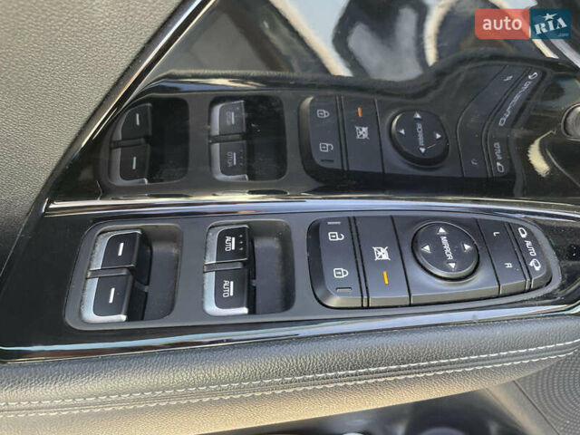 Белый Киа Niro, объемом двигателя 0 л и пробегом 143 тыс. км за 16900 $, фото 16 на Automoto.ua
