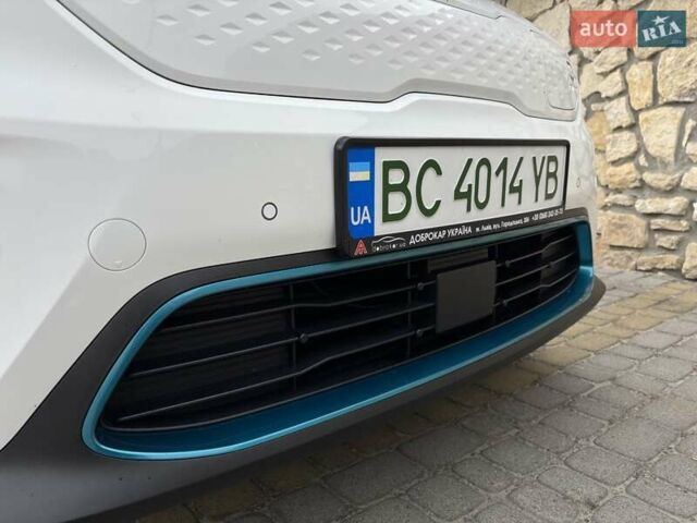 Белый Киа Niro, объемом двигателя 0 л и пробегом 100 тыс. км за 18999 $, фото 21 на Automoto.ua