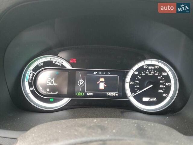 Киа Niro 2019 в Львове на Automoto.ua Белый Киа Niro, объемом двигателя 1.58 л и пробегом 86 тыс. км за 3500 $, фото 8 на Automoto.ua