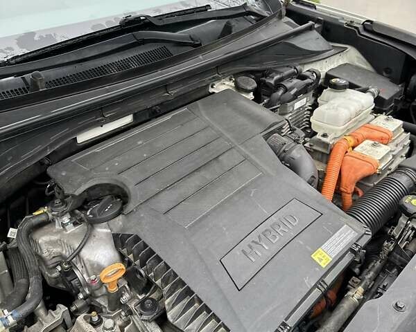 Белый Киа Niro, объемом двигателя 1.6 л и пробегом 213 тыс. км за 16500 $, фото 36 на Automoto.ua