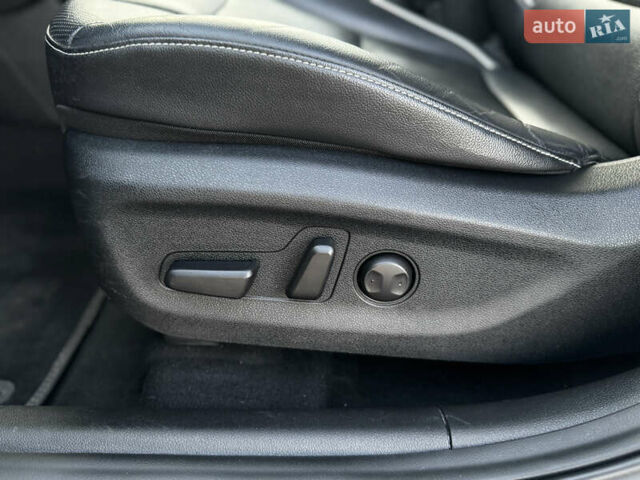 Білий Кіа Niro, об'ємом двигуна 0 л та пробігом 74 тис. км за 18700 $, фото 22 на Automoto.ua