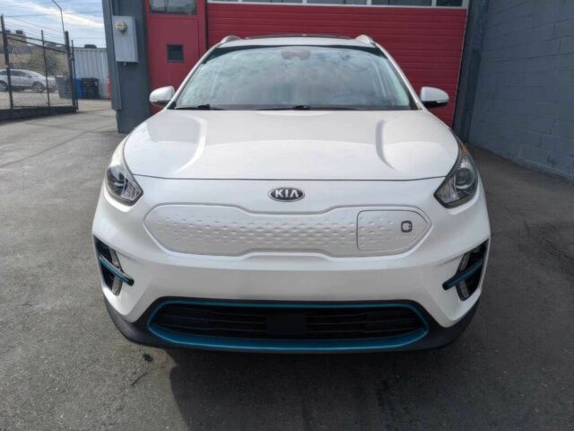 Белый Киа Niro, объемом двигателя 0 л и пробегом 35 тыс. км за 5500 $, фото 1 на Automoto.ua