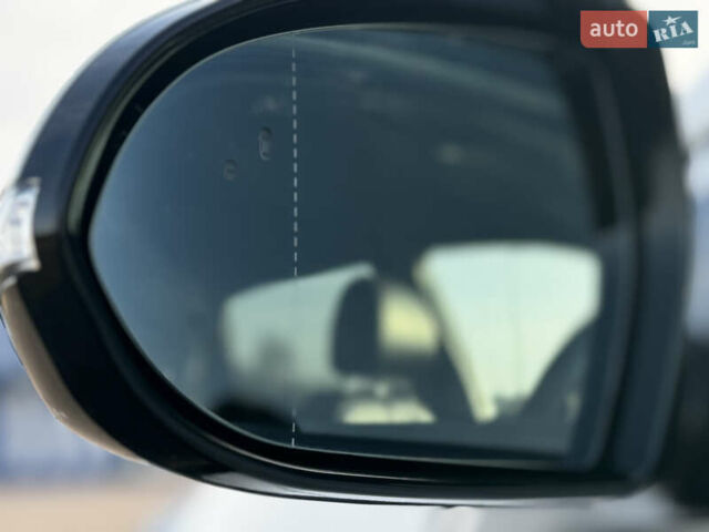 Білий Кіа Niro, об'ємом двигуна 0 л та пробігом 74 тис. км за 18700 $, фото 16 на Automoto.ua