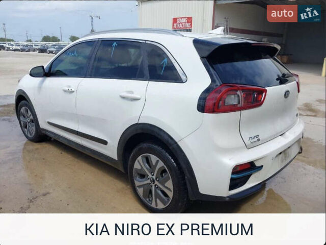 Білий Кіа Niro, об'ємом двигуна 0 л та пробігом 112 тис. км за 14300 $, фото 1 на Automoto.ua