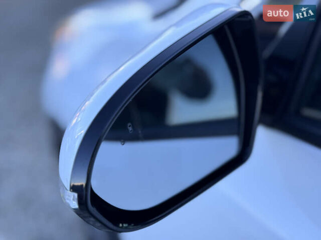 Белый Киа Niro, объемом двигателя 0 л и пробегом 210 тыс. км за 15900 $, фото 27 на Automoto.ua