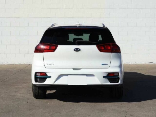 Білий Кіа Niro, об'ємом двигуна 0 л та пробігом 46 тис. км за 14150 $, фото 6 на Automoto.ua