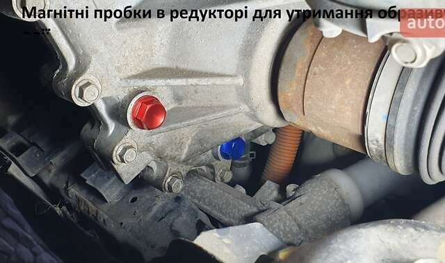 Білий Кіа Niro, об'ємом двигуна 0 л та пробігом 199 тис. км за 20000 $, фото 76 на Automoto.ua