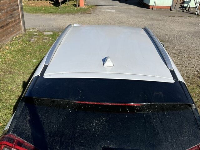 Білий Кіа Niro, об'ємом двигуна 0 л та пробігом 92 тис. км за 7000 $, фото 7 на Automoto.ua