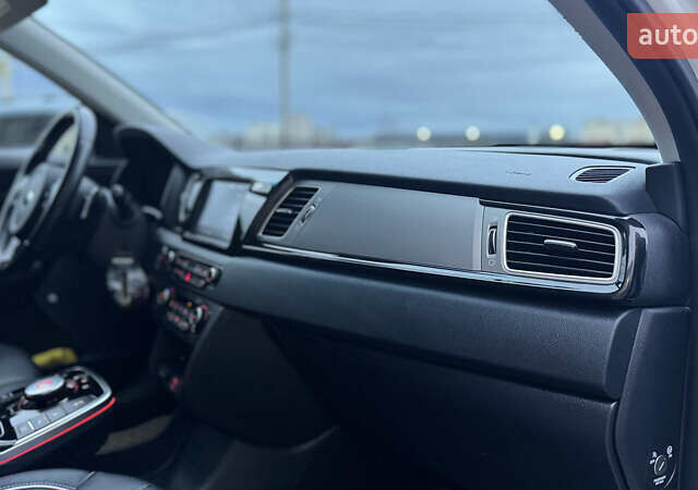 Білий Кіа Niro, об'ємом двигуна 0 л та пробігом 124 тис. км за 16999 $, фото 36 на Automoto.ua