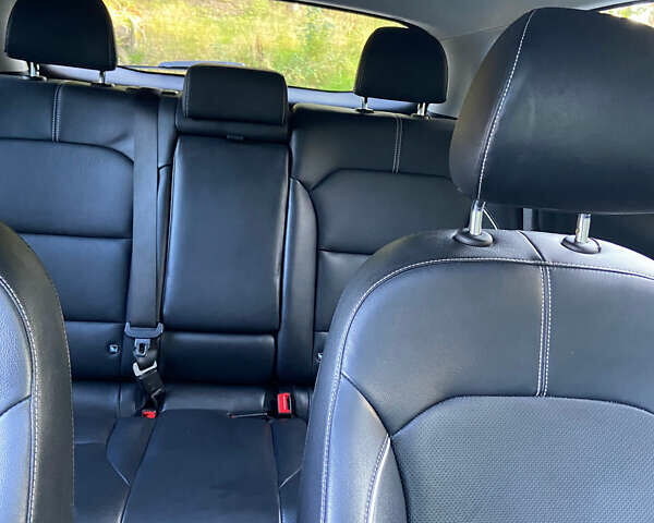 Білий Кіа Niro, об'ємом двигуна 0 л та пробігом 164 тис. км за 13500 $, фото 16 на Automoto.ua