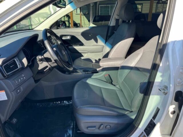 Білий Кіа Niro, об'ємом двигуна 1.6 л та пробігом 34 тис. км за 9700 $, фото 8 на Automoto.ua