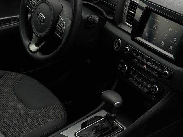 Киа Niro 2019 в Хмельницком на Automoto.ua Белый Киа Niro, объемом двигателя 1.6 л и пробегом 320 тыс. км за 12400 $, фото 16 на Automoto.ua