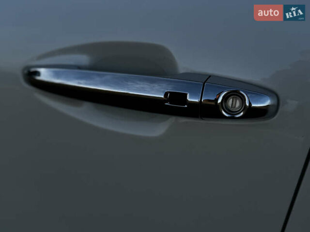 Білий Кіа Niro, об'ємом двигуна 0 л та пробігом 74 тис. км за 18700 $, фото 14 на Automoto.ua