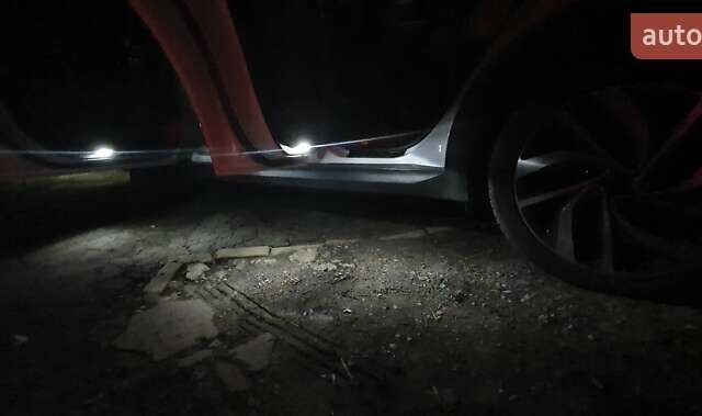 Білий Кіа Niro, об'ємом двигуна 0 л та пробігом 199 тис. км за 20000 $, фото 71 на Automoto.ua
