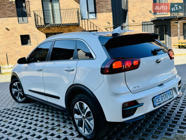 Белый Киа Niro, объемом двигателя 0 л и пробегом 133 тыс. км за 18900 $, фото 8 на Automoto.ua