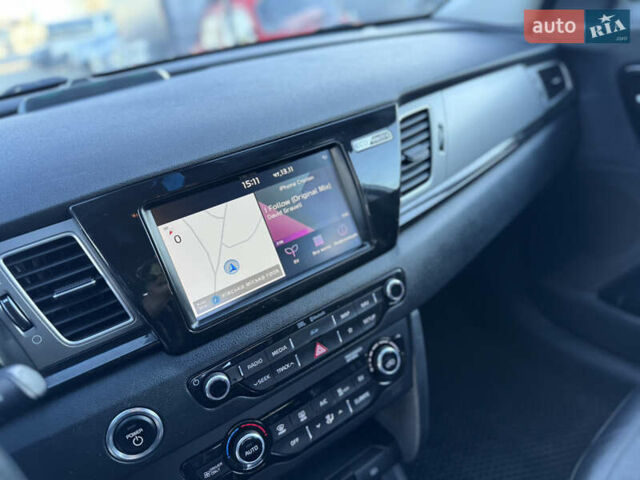 Белый Киа Niro, объемом двигателя 0 л и пробегом 210 тыс. км за 15900 $, фото 38 на Automoto.ua