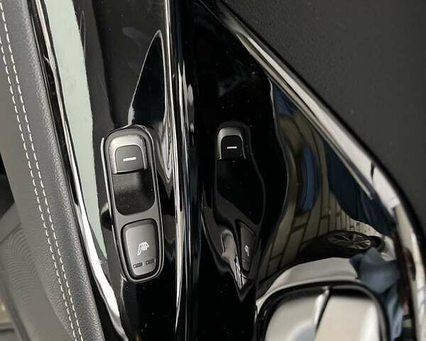 Белый Киа Niro, объемом двигателя 0 л и пробегом 150 тыс. км за 18000 $, фото 15 на Automoto.ua