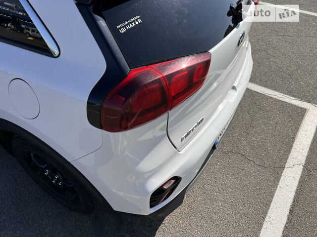 Киа Niro 2019 в Киеве на Automoto.ua Белый Киа Niro, объемом двигателя 1.59 л и пробегом 51 тыс. км за 19500 $, фото 8 на Automoto.ua