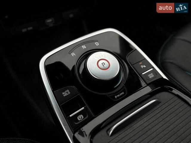 Белый Киа Niro, объемом двигателя 0 л и пробегом 100 тыс. км за 18999 $, фото 42 на Automoto.ua